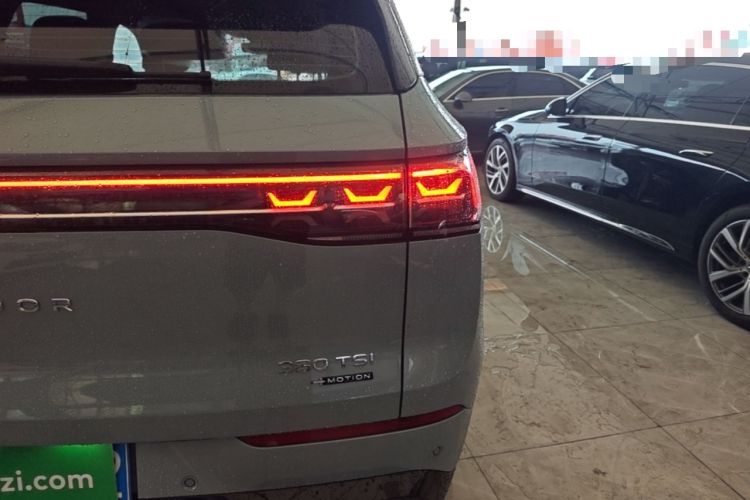 Used Volkswagen Tavendor 2023 380TSI Four-Wheel Drive R-Line Cruise Edition Right Rear Taillight
