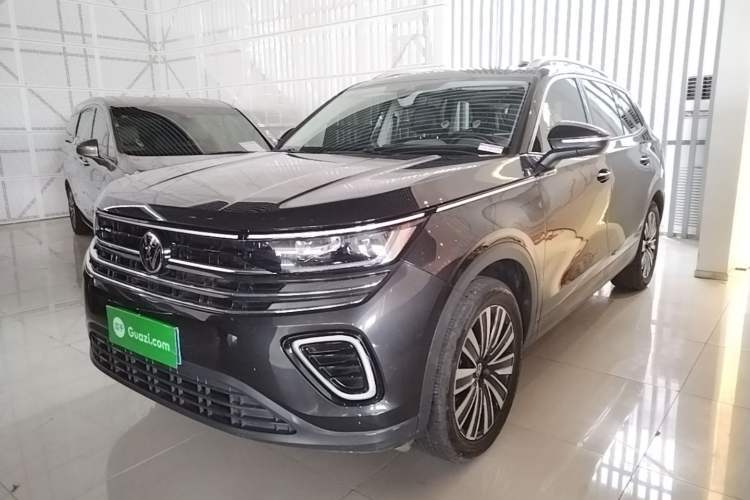 Used Volkswagen Tavendor 2023 330TSI Luxury Touring Edition Guazi used car, China used car export, Used car for sale, Used  cars, Cheapest cars for sale