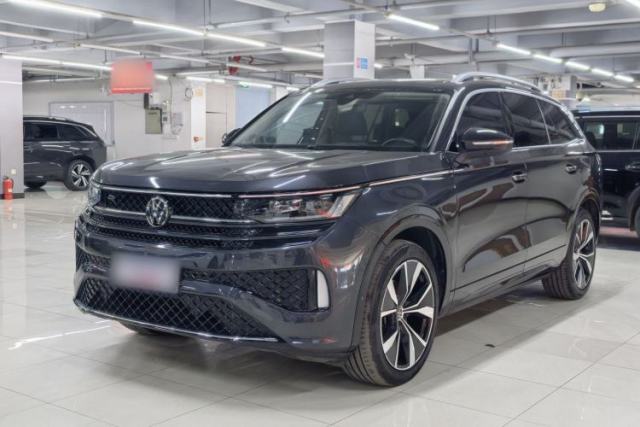 Used Volkswagen Tavendor 2023 380TSI Four-Wheel Drive R-Line First Edition