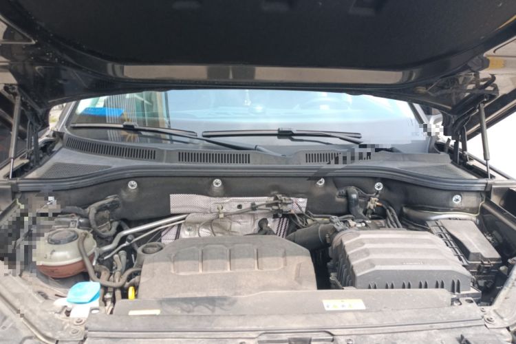Used Volkswagen Tavendor 2023 330TSI Luxury Touring Edition Engine Bay