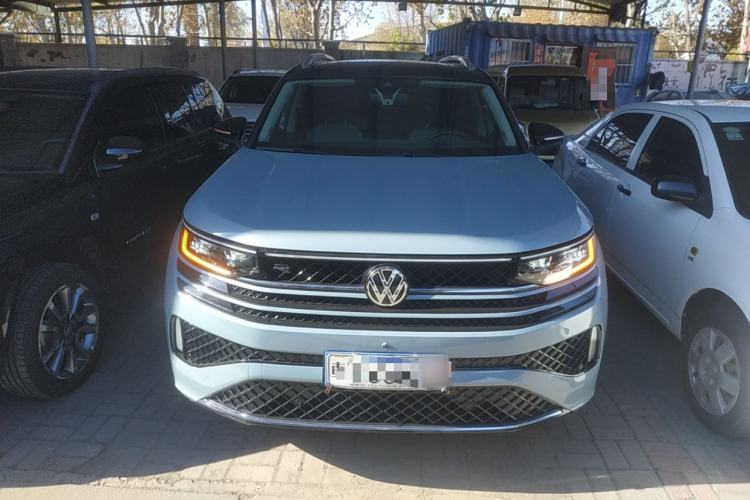 Used Volkswagen Tavendor 2023 380TSI All-Wheel Drive R-Line Journey Edition Exterior 1