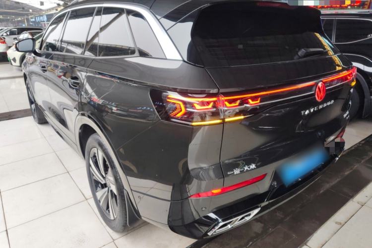 Used Volkswagen Tavendor 2023 380TSI Four-Wheel Drive R-Line Cruise Edition Exterior 2