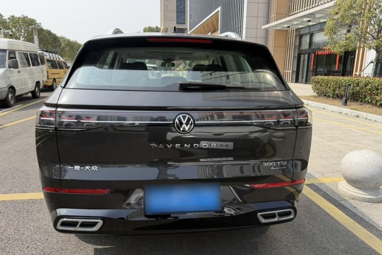 Used Volkswagen Tavendor 2023 380TSI Four-Wheel Drive R-Line Cruise Edition Exterior 4