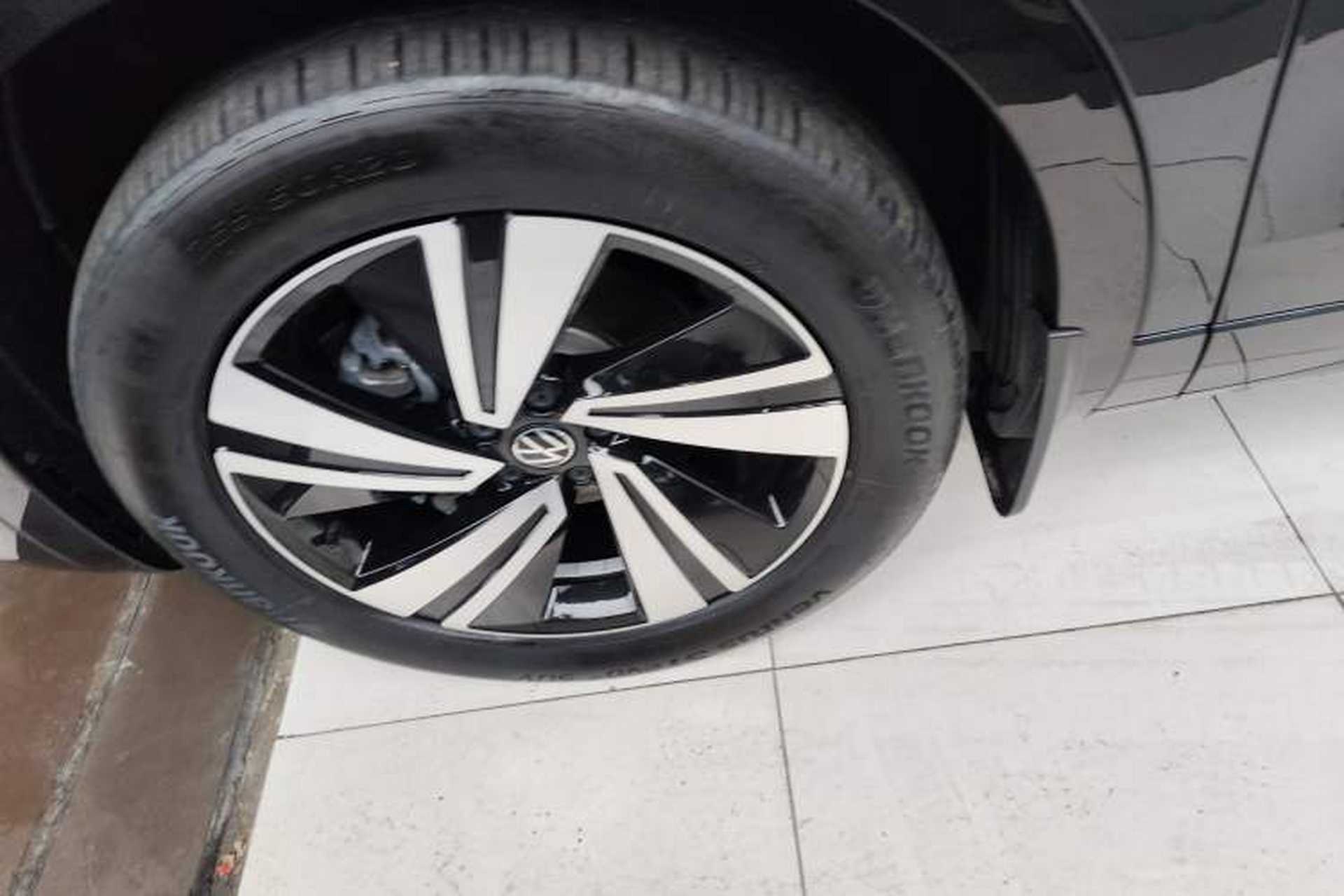 Used Volkswagen Tavendor 2023 380TSI Four-Wheel Drive R-Line Cruise Edition Exterior 4
