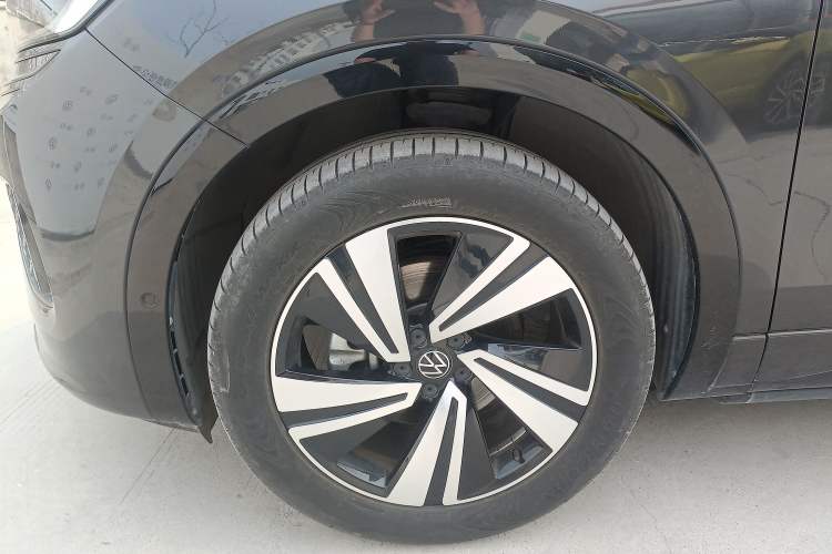 Used Volkswagen Tavendor 2023 380TSI Four-Wheel Drive R-Line Cruise Edition Exterior 4