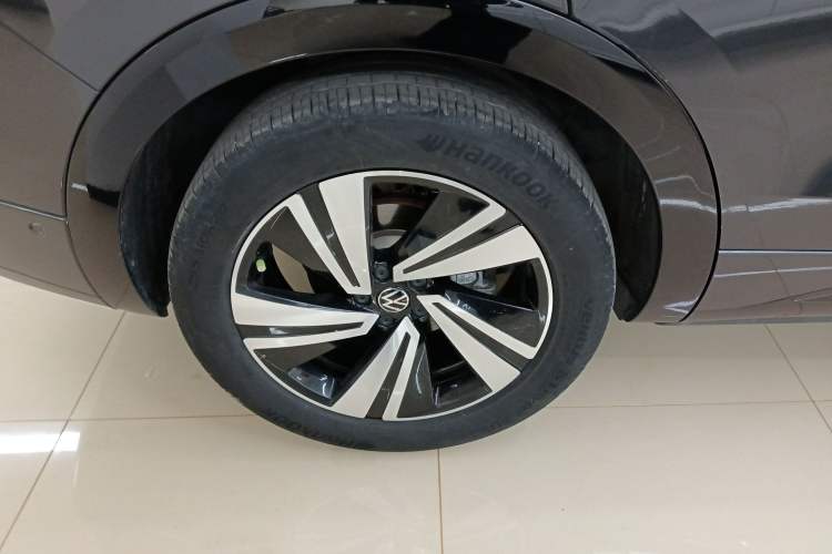 Used Volkswagen Tavendor 2023 380TSI Four-Wheel Drive R-Line Cruise Edition Exterior 5