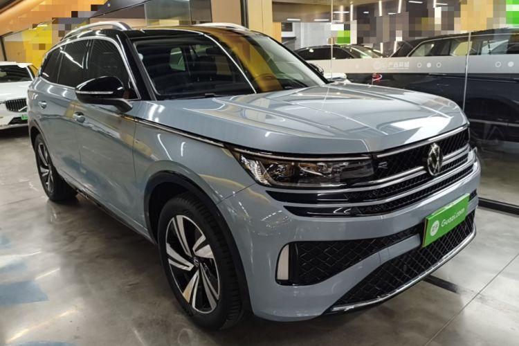 Used Volkswagen Tavendor 2023 380TSI Four-Wheel Drive R-Line Cruise Edition Front Right 45 Deg