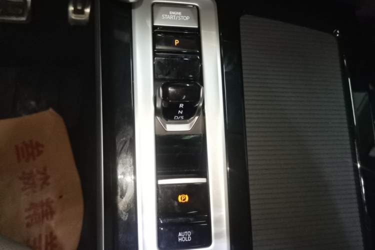 Used Volkswagen Tavendor 2023 380TSI Four-Wheel Drive R-Line Cruise Edition Gear Lever
