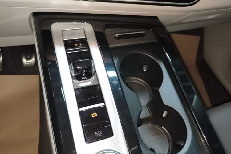 Used Volkswagen Tavendor 2023 380TSI Four-Wheel Drive R-Line Cruise Edition Gear Lever