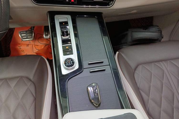 Used Volkswagen Tavendor 2023 380TSI Four-Wheel Drive R-Line Cruise Edition Gear Lever