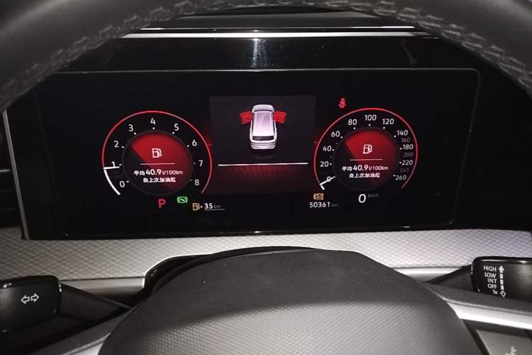 Used Volkswagen Tavendor 2023 330TSI Luxury Touring Edition Instrument Cluster