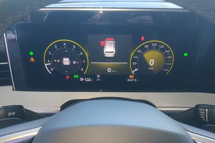Used Volkswagen Tavendor 2023 380TSI All-Wheel Drive R-Line Journey Edition Instrument Cluster