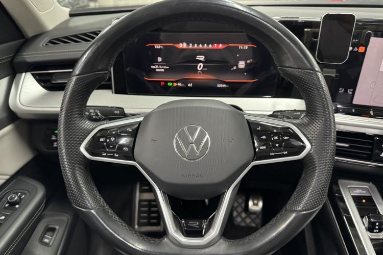 Used Volkswagen Tavendor 2023 380TSI Four-Wheel Drive R-Line Cruise Edition Interior 7