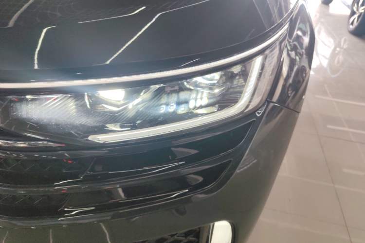 Used Volkswagen Tavendor 2023 380TSI Four-Wheel Drive R-Line Cruise Edition Left Front Headlight