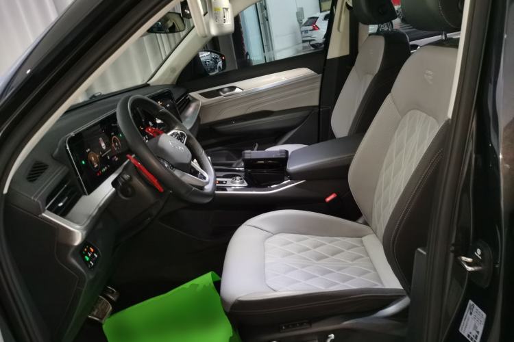 Used Volkswagen Tavendor 2023 380TSI Four-Wheel Drive R-Line Cruise Edition Left Front Seat