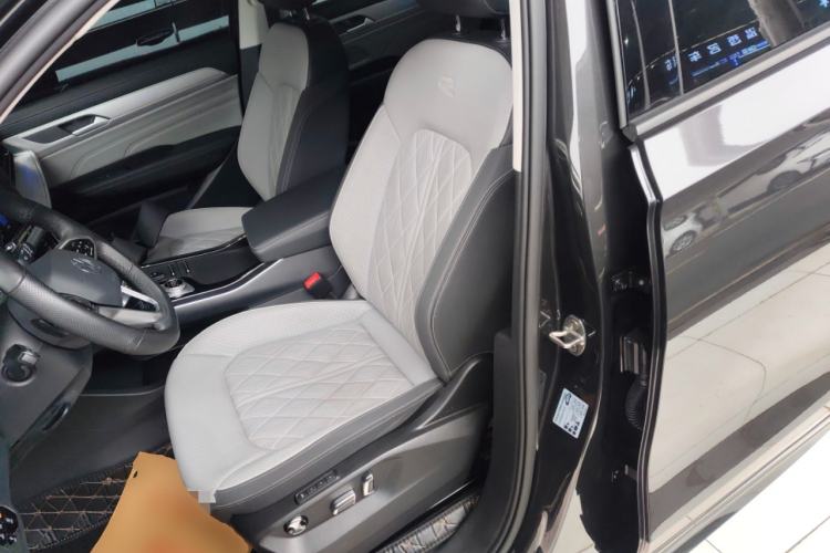 Used Volkswagen Tavendor 2023 380TSI Four-Wheel Drive R-Line Cruise Edition Left Front Seat