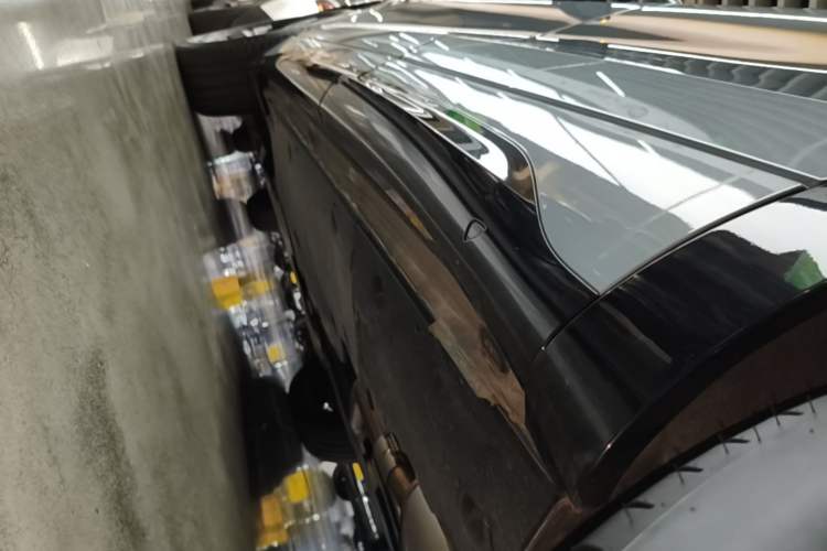 Used Volkswagen Tavendor 2023 380TSI Four-Wheel Drive R-Line Cruise Edition Left Side Sill