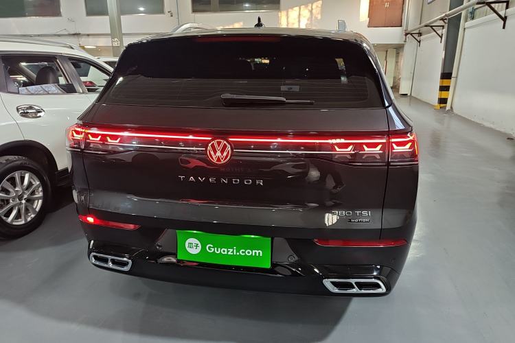 Used Volkswagen Tavendor 2023 380TSI Four-Wheel Drive R-Line Cruise Edition Rear