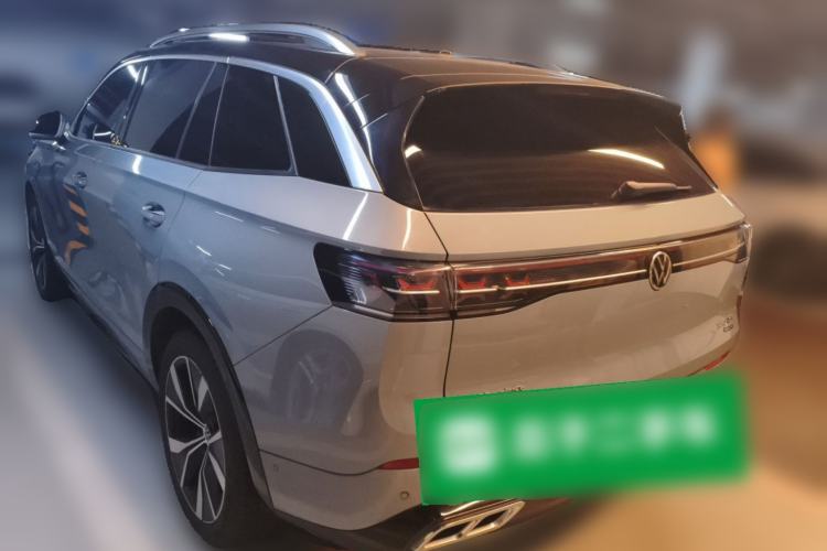 Used Volkswagen Tavendor 2023 380TSI Four-Wheel Drive R-Line First Edition Rear Left 45 Deg