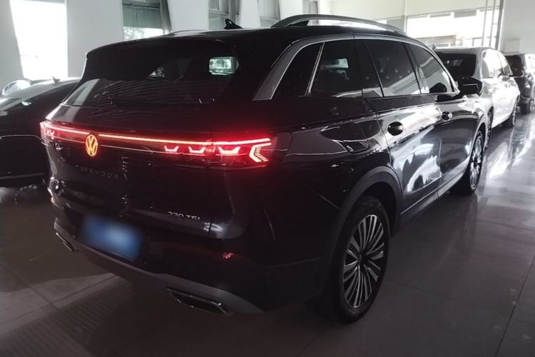 Used Volkswagen Tavendor 2023 330TSI Luxury Touring Edition Rear Right 45 Deg