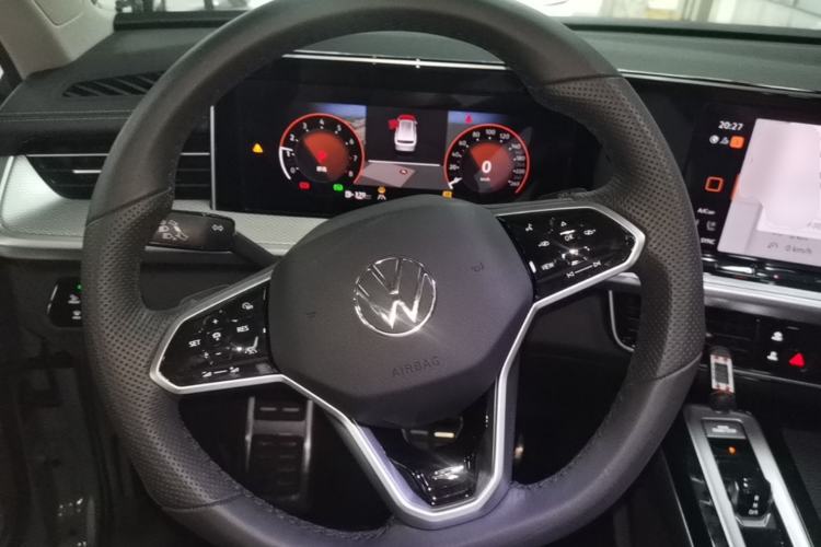 Used Volkswagen Tavendor 2023 380TSI Four-Wheel Drive R-Line Cruise Edition Steering Wheel