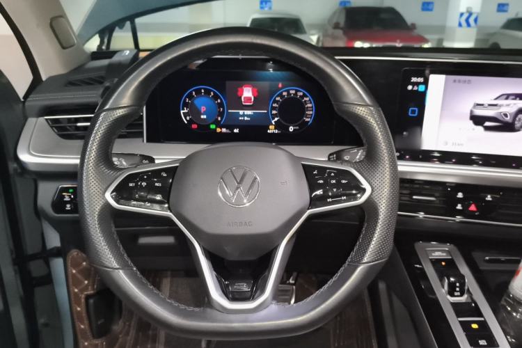 Used Volkswagen Tavendor 2023 380TSI Four-Wheel Drive R-Line First Edition Steering Wheel
