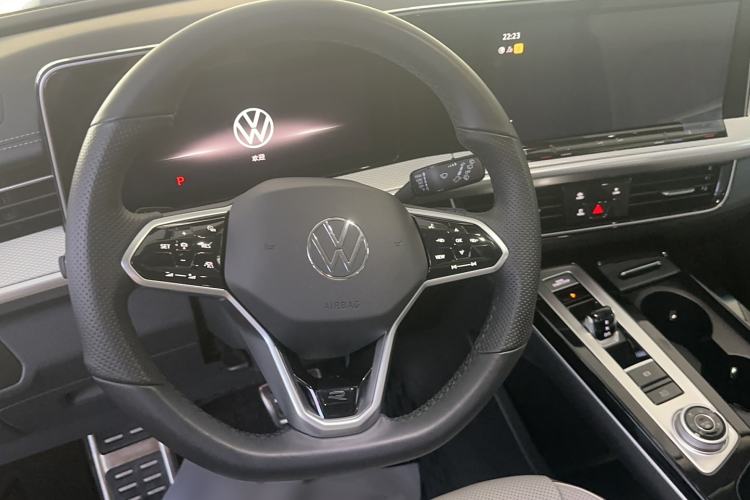 Used Volkswagen Tavendor 2023 380TSI Four-Wheel Drive R-Line Cruise Edition Steering Wheel