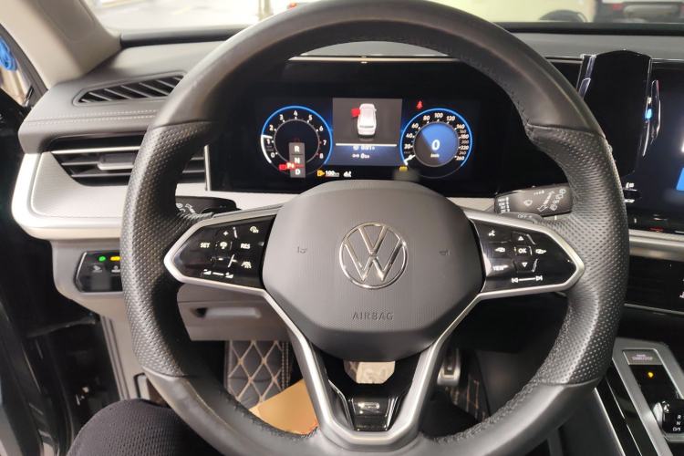 Used Volkswagen Tavendor 2023 380TSI Four-Wheel Drive R-Line Cruise Edition Steering Wheel