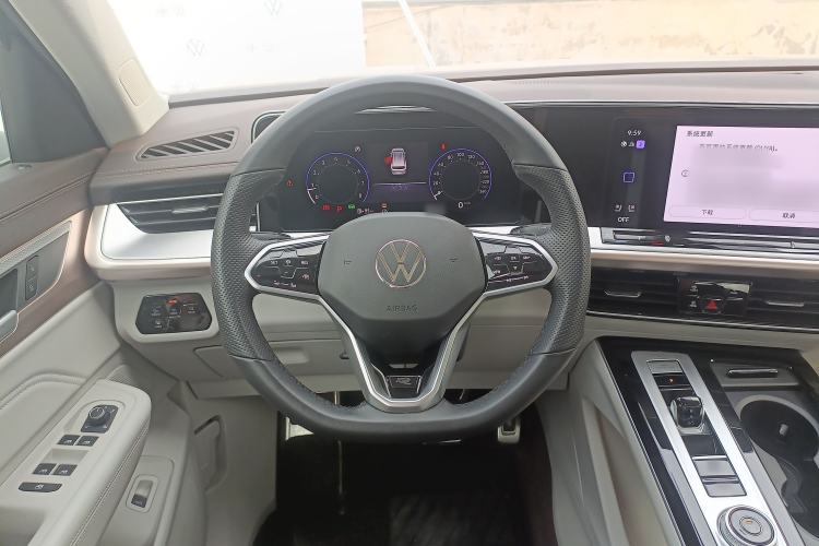 Used Volkswagen Tavendor 2023 380TSI Four-Wheel Drive R-Line Cruise Edition Steering Wheel