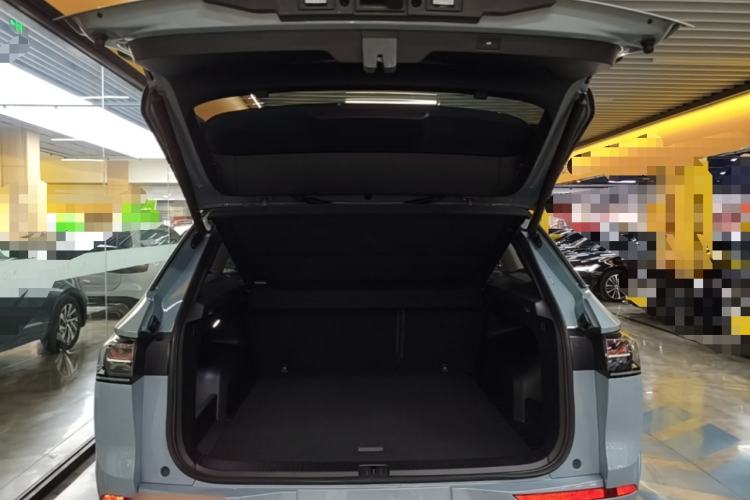 Used Volkswagen Tavendor 2023 380TSI Four-Wheel Drive R-Line Cruise Edition Trunk