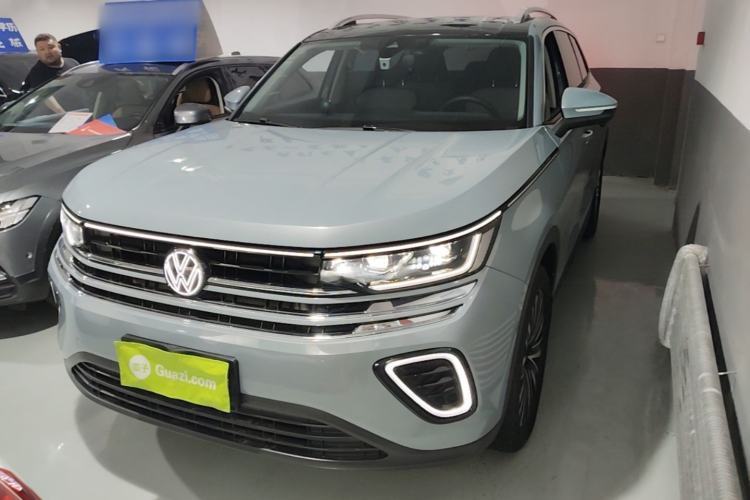 Used Volkswagen Tavendor 2023 330TSI Luxury Touring Edition Guazi used car, China used car export, Used car for sale, Used cars, Cheapest cars for sale