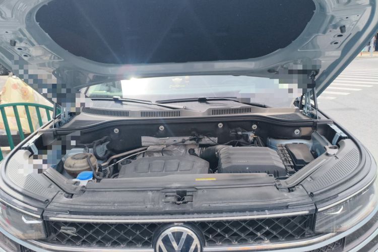 Used Volkswagen Tavendor 2023 380TSI Four-Wheel Drive R-Line Cruise Edition Engine Bay