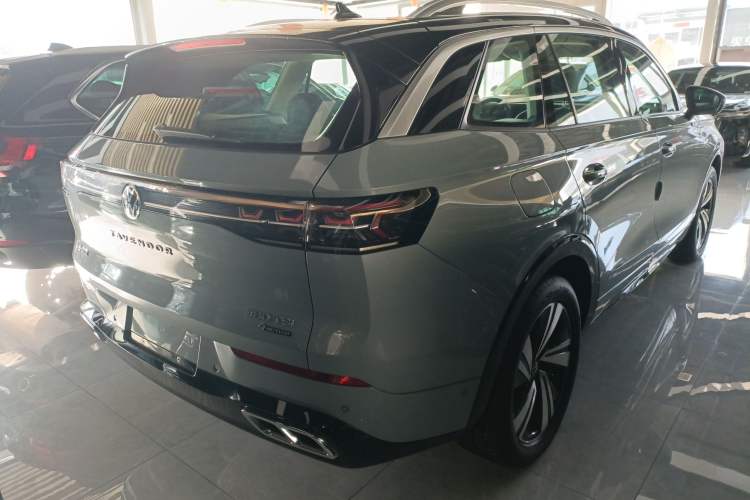 Used Volkswagen Tavendor 2023 380TSI Four-Wheel Drive R-Line Cruise Edition Exterior 5