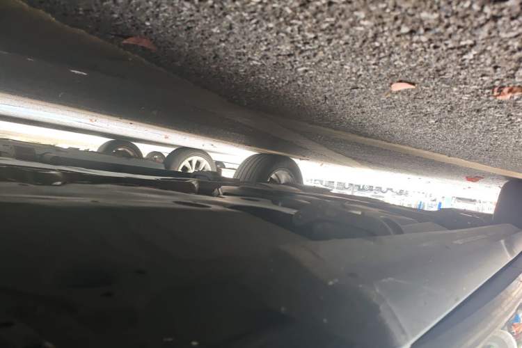 Used Volkswagen Tavendor 2023 380TSI Four-Wheel Drive R-Line Cruise Edition Chassis Front Right