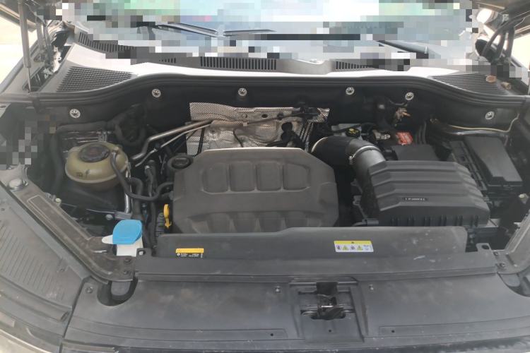 Used Volkswagen Tavendor 2023 380TSI Four-Wheel Drive R-Line Cruise Edition Engine Bay