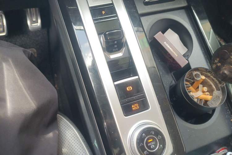 Used Volkswagen Tavendor 2023 380TSI Four-Wheel Drive R-Line Cruise Edition Gear Lever