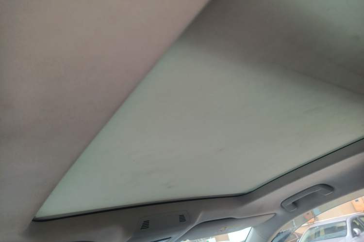 Used Volkswagen Tavendor 2023 380TSI Four-Wheel Drive R-Line Cruise Edition Headliner