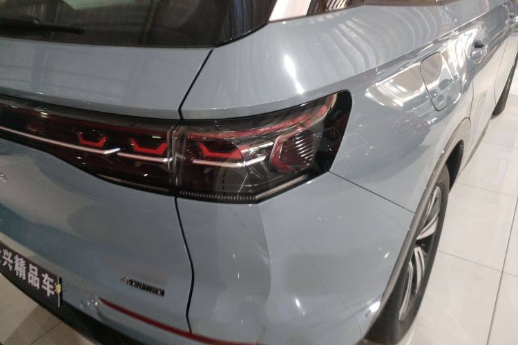 Used Volkswagen Tavendor 2023 380TSI Four-Wheel Drive R-Line Cruise Edition Right Rear Taillight