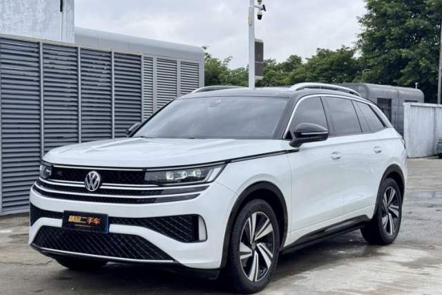 Used Volkswagen Tavendor 2023 380TSI Four-Wheel Drive R-Line Cruise Edition