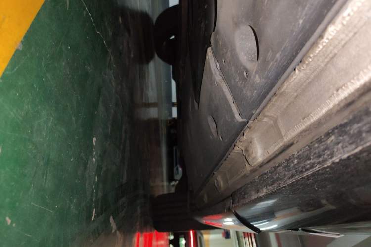 Used Volkswagen Tavendor 2023 380TSI Four-Wheel Drive R-Line Cruise Edition Chassis Rear Right