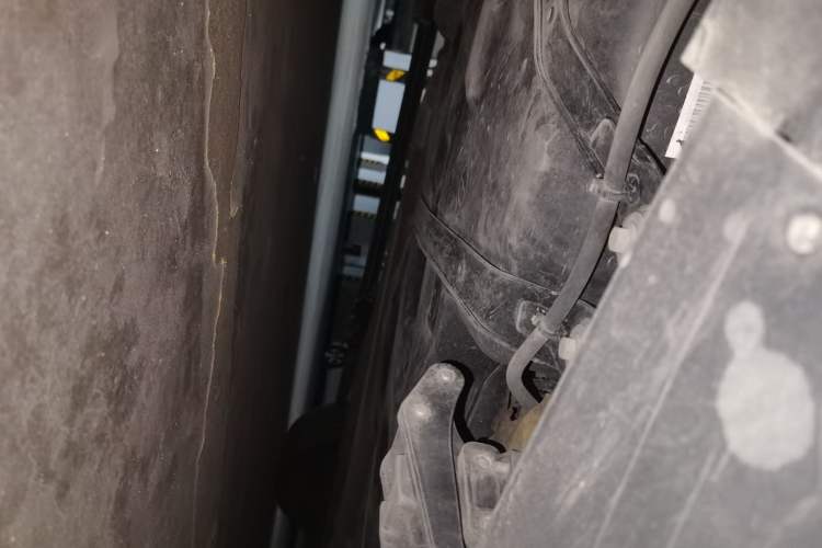 Used Volkswagen Tavendor 2023 380TSI All-Wheel Drive R-Line Journey Edition Chassis Rear Right