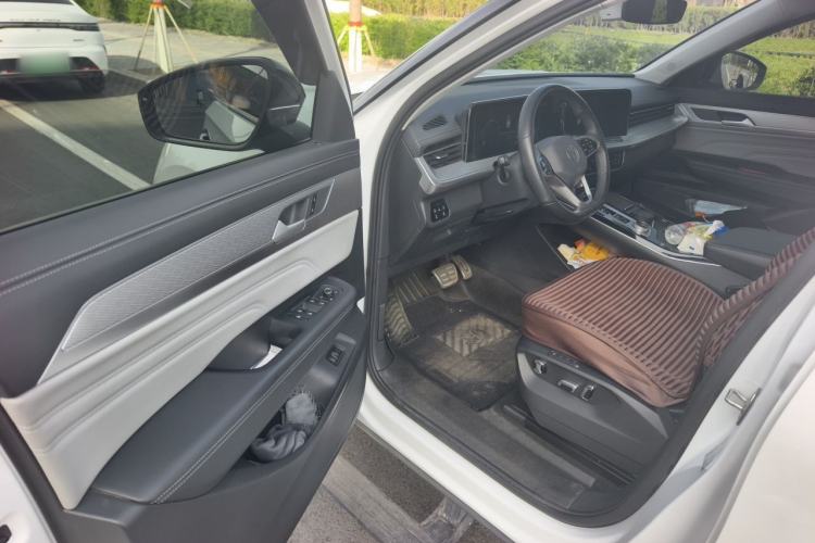 Used Volkswagen Tavendor 2023 380TSI Four-Wheel Drive R-Line Cruise Edition Driver Seat