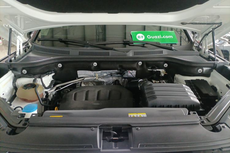 Used Volkswagen Tavendor 2023 380TSI Four-Wheel Drive R-Line Cruise Edition Engine Bay