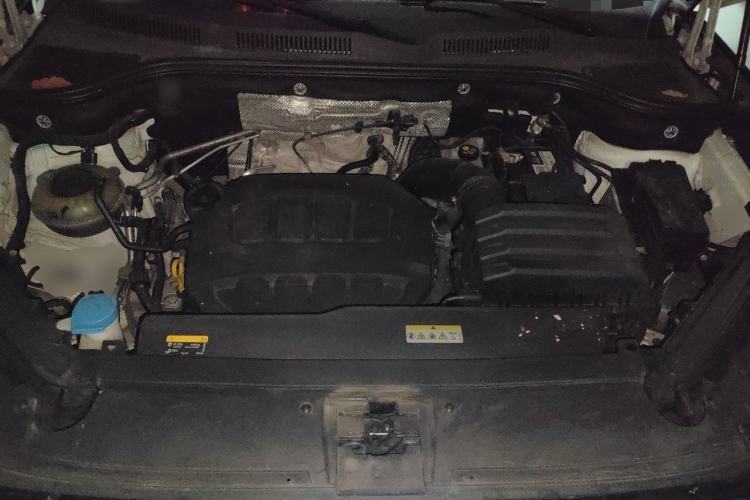 Used Volkswagen Tavendor 2023 380TSI All-Wheel Drive R-Line Journey Edition Engine Bay