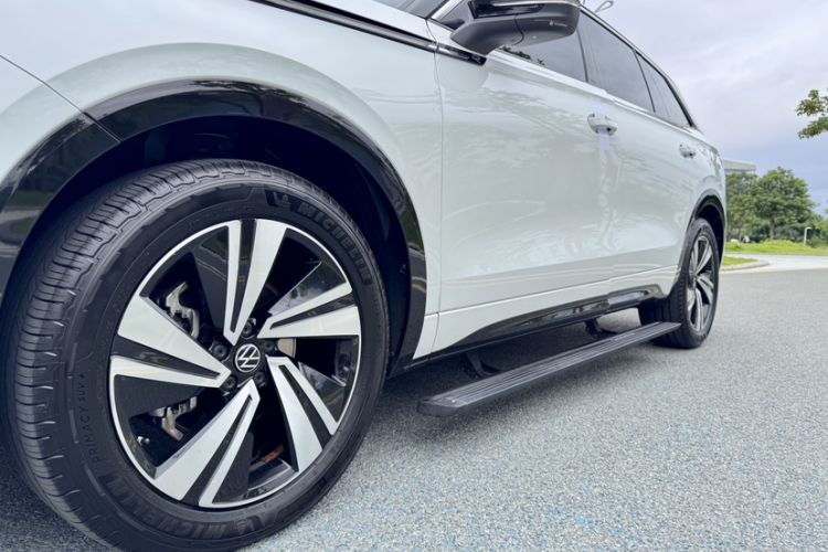 Used Volkswagen Tavendor 2023 380TSI Four-Wheel Drive R-Line Cruise Edition Exterior 1