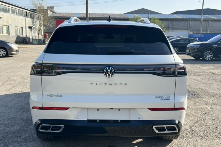 Used Volkswagen Tavendor 2023 380TSI Four-Wheel Drive R-Line Cruise Edition Exterior 1