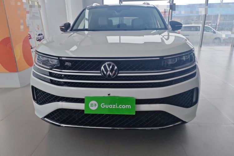 Used Volkswagen Tavendor 2023 380TSI All-Wheel Drive R-Line Journey Edition Exterior 1