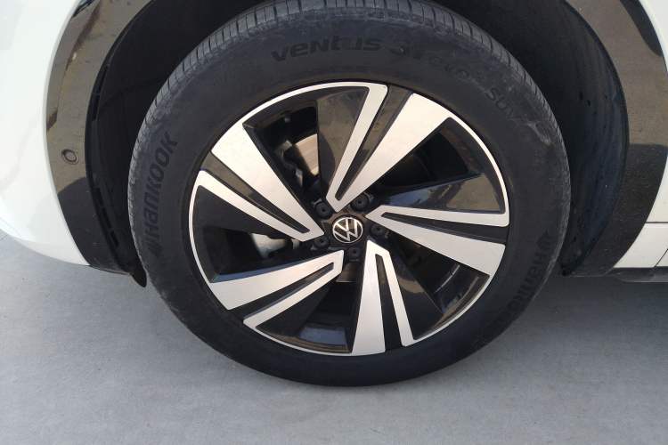 Used Volkswagen Tavendor 2023 380TSI Four-Wheel Drive R-Line Cruise Edition Exterior 4