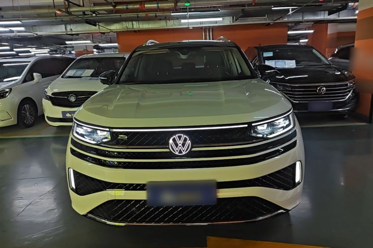 Used Volkswagen Tavendor 2023 380TSI Four-Wheel Drive R-Line Cruise Edition Front
