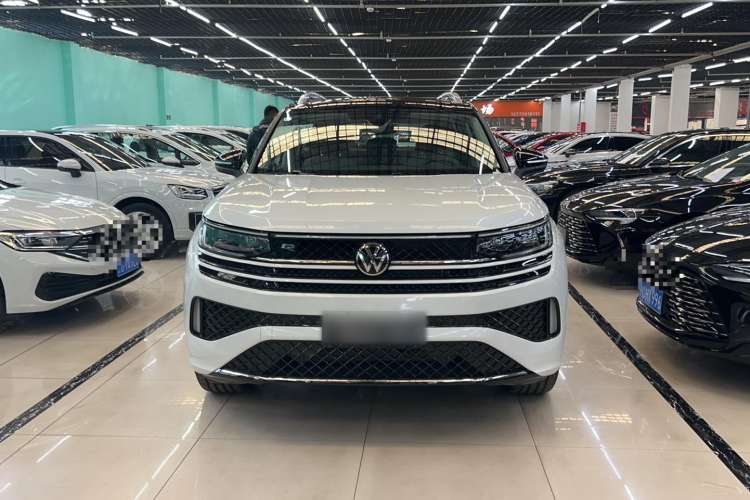 Used Volkswagen Tavendor 2023 380TSI Four-Wheel Drive R-Line Cruise Edition Front